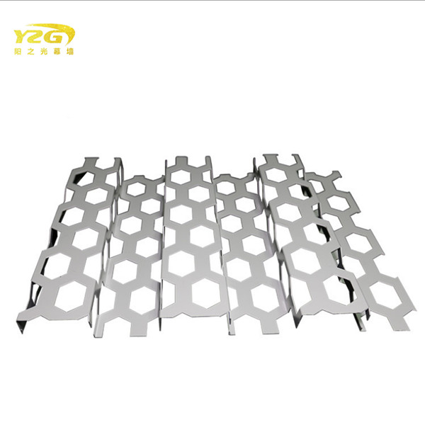 郑州铝单板厂家:铝单板折边的作用与好处
